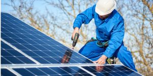 Installation Maintenance Panneaux Solaires Photovoltaïques à Tarascon